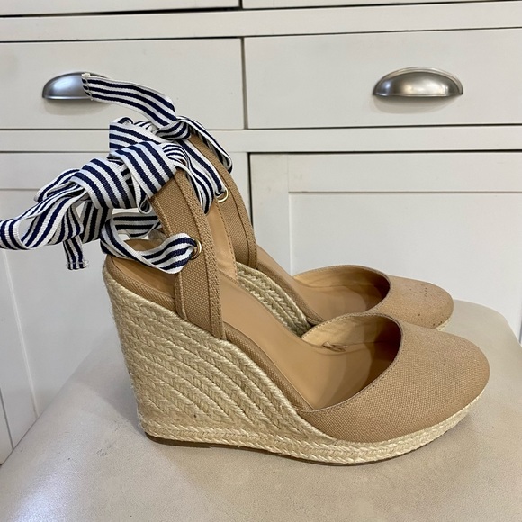 Express Shoes - Express Women’s Size 8 Tan Espadrille Heel Wrap Sandal